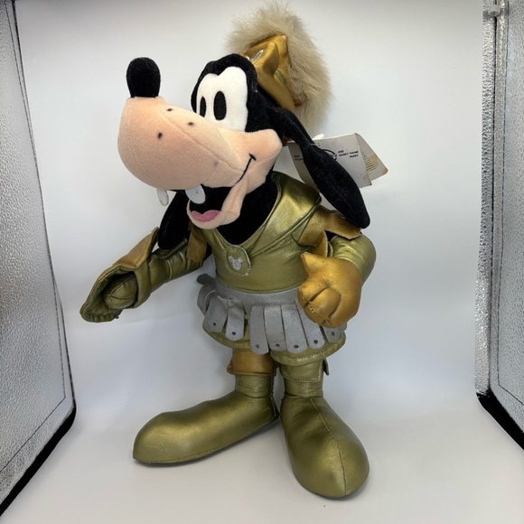 Vintage The Disney Store Roman Gladiator Goofy Plush 15” toy, original tag - Picture 1 of 4